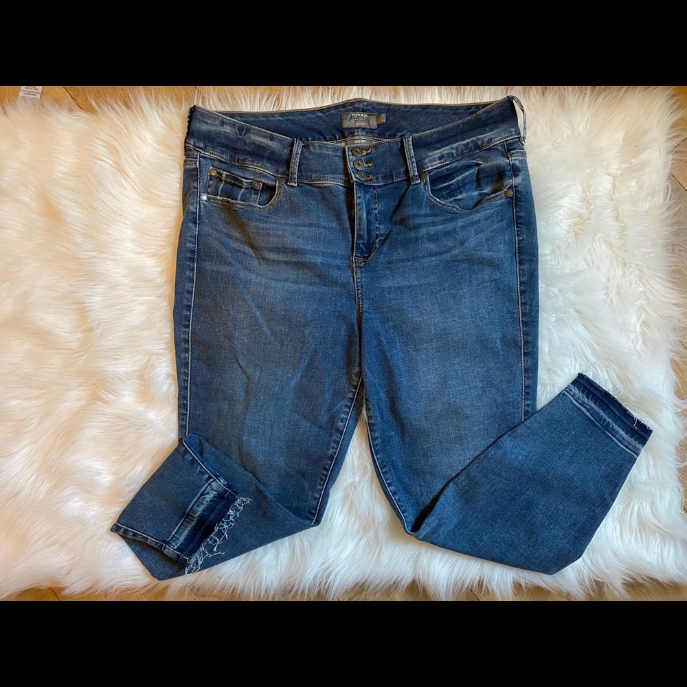 NWOT Torrid Denim Super Soft Jeggings Size 18S